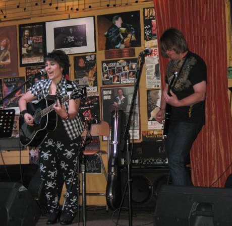 June 2010 – Tucsons Bar Restaurant, Ottawa, ON